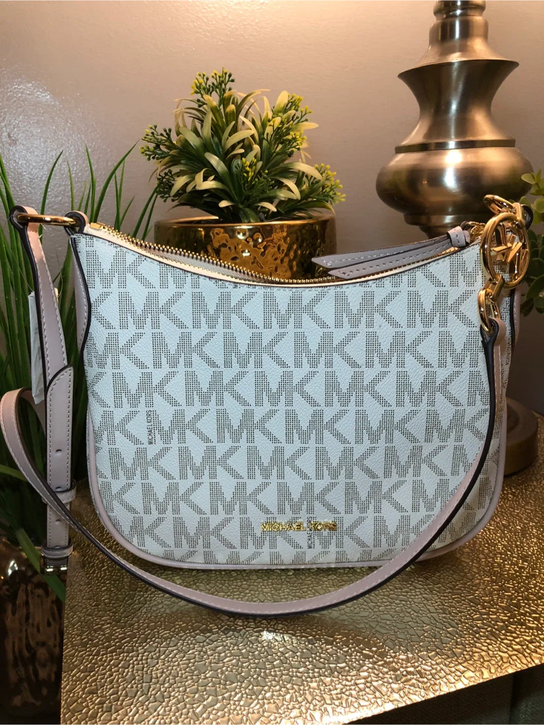 Michael Kors Shoulder Bag - White image indicator(7)