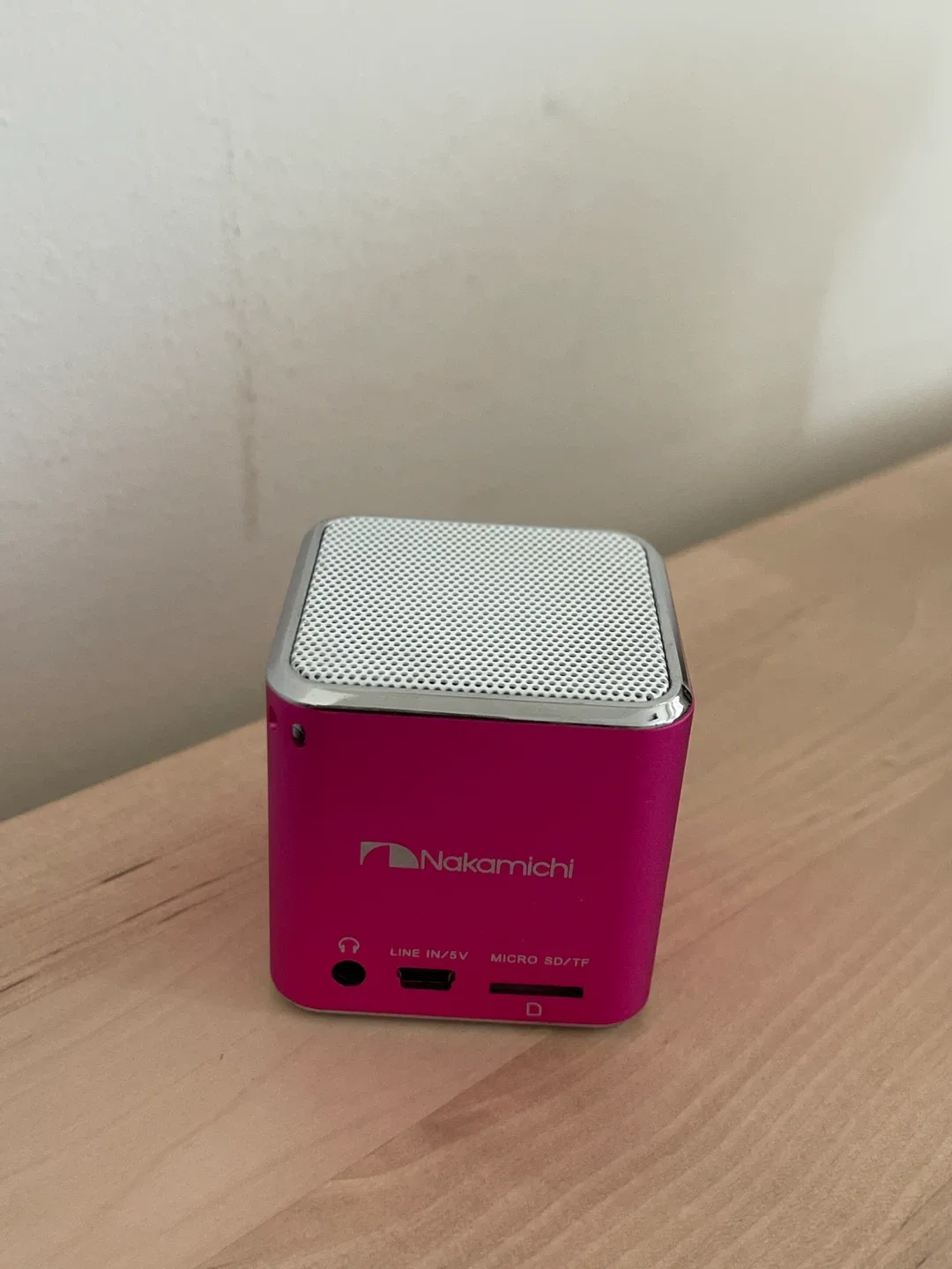 Pink Portable Cube Speaker 🥕 image indicator(5)