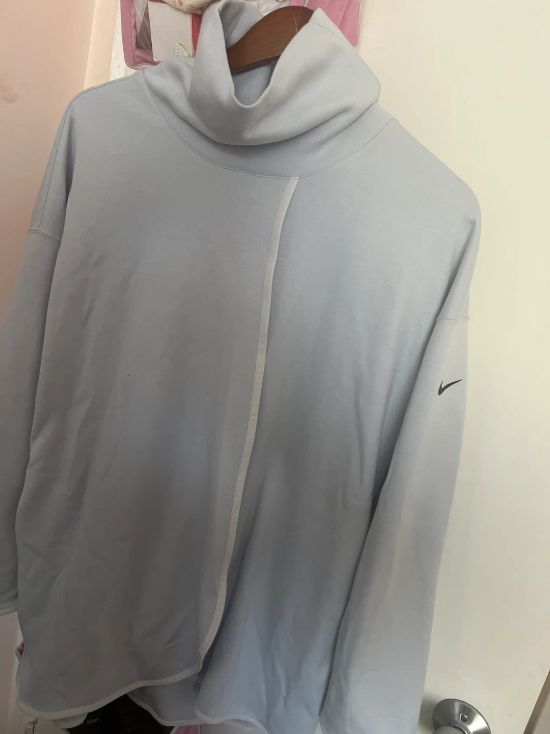 Nike Asymmetrical Pullover - Women's - photo 2