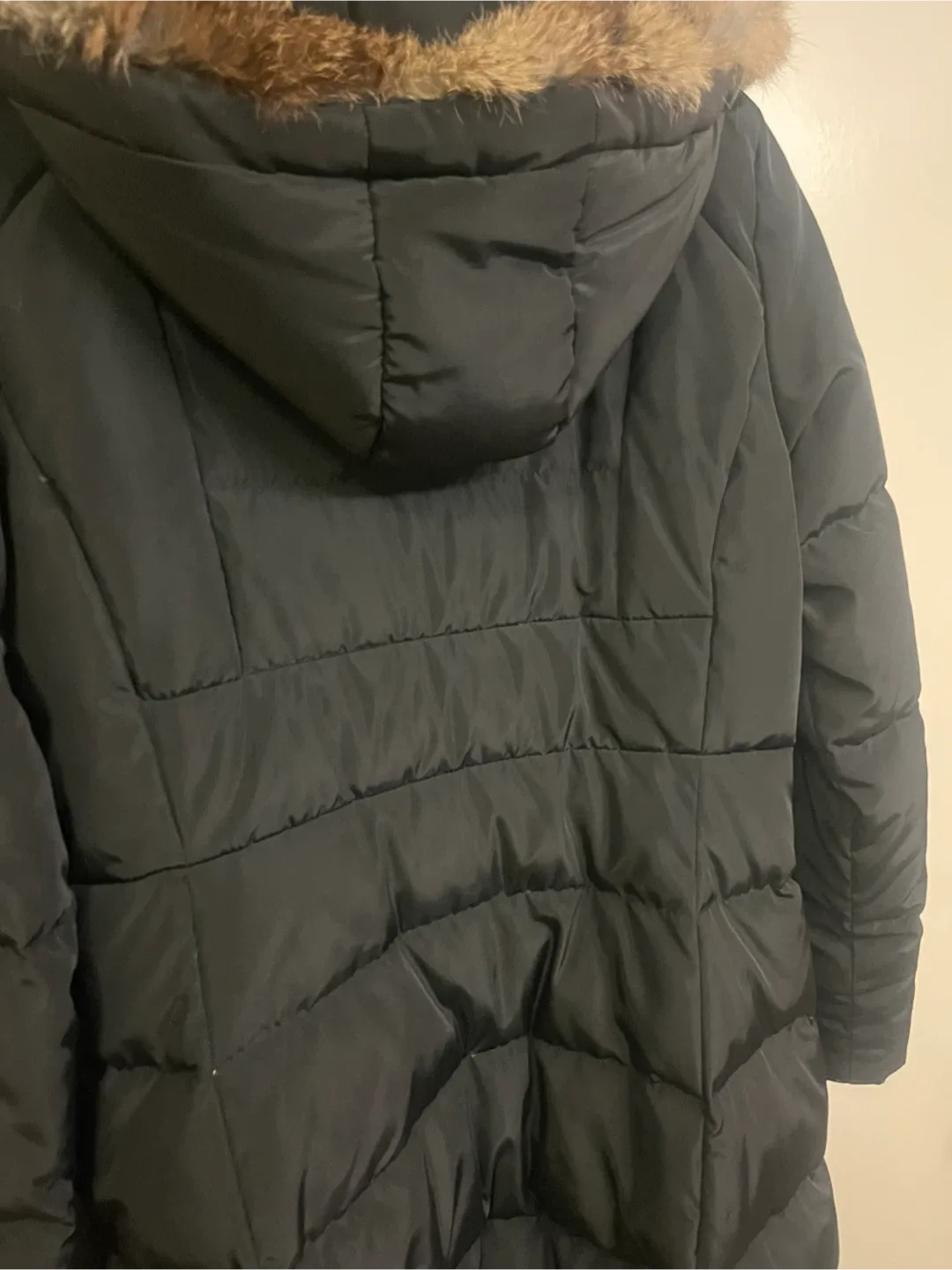 Karl Lagerfeld Paris Black Down Puffer Jacket - Size M image indicator(4)