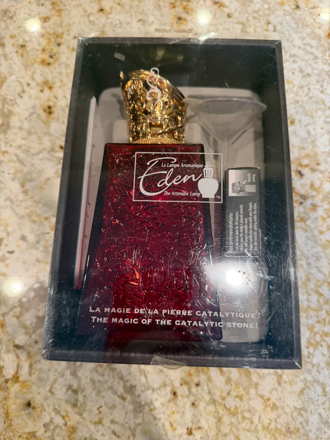 La Lampe Aromatic Eden, New in Box