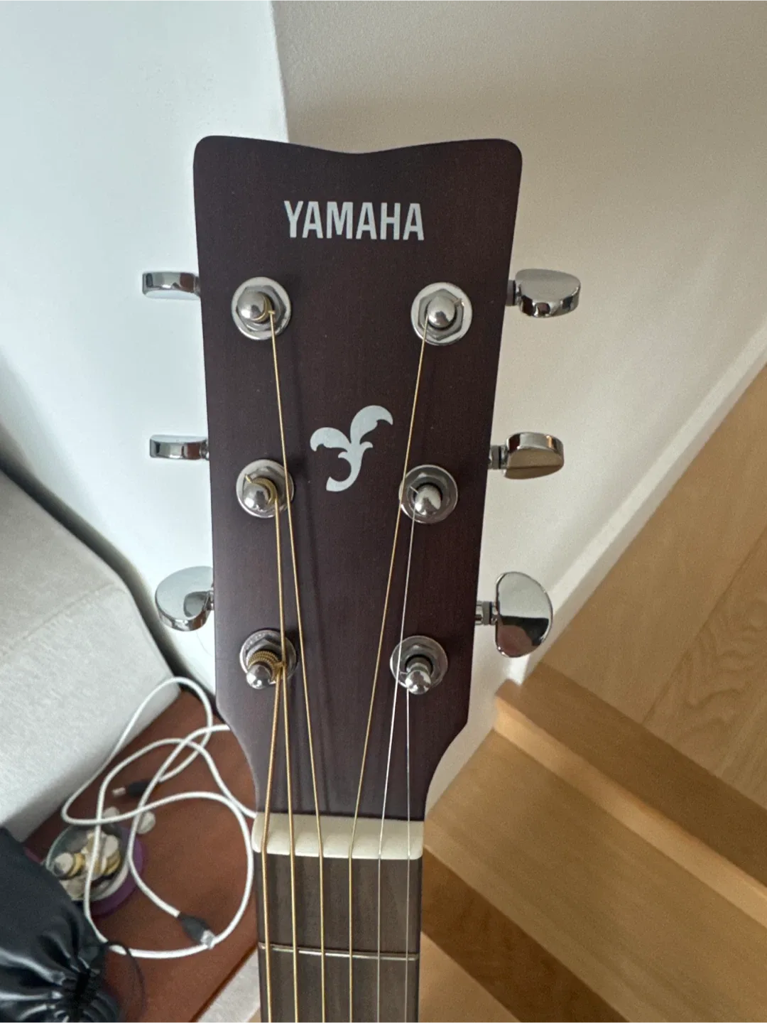 Yamaha FG800M Acoustic Guitar image indicator(4)