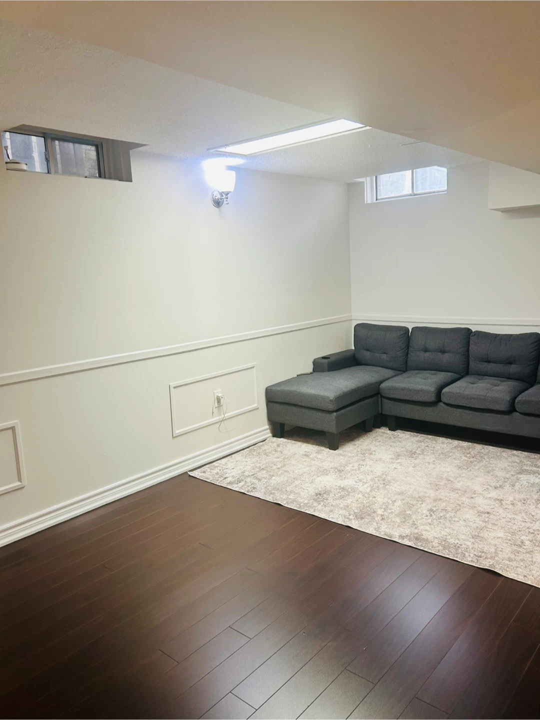 Fully furnished basement - photo 2