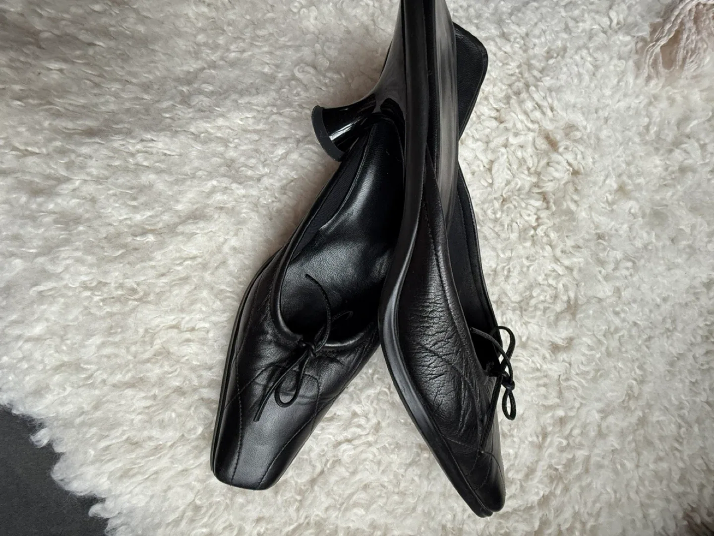 GOMMUS Black Leather Mules Size 9 image indicator(3)