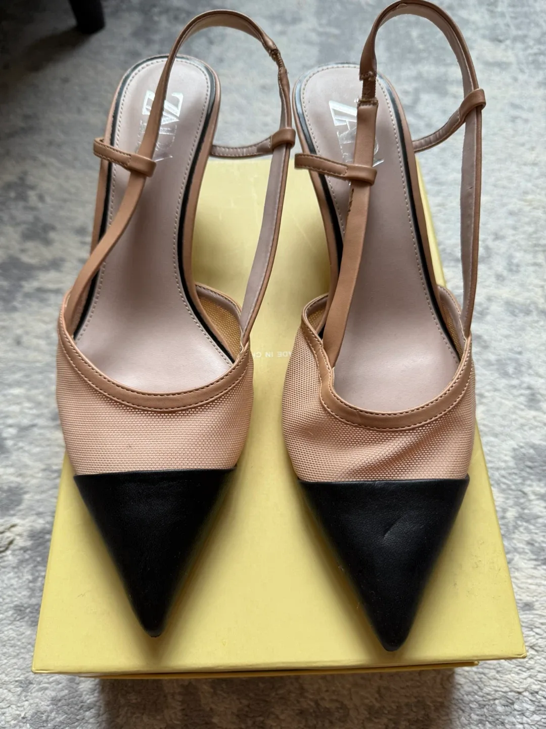 Zara Heels Size 39 thumbnail