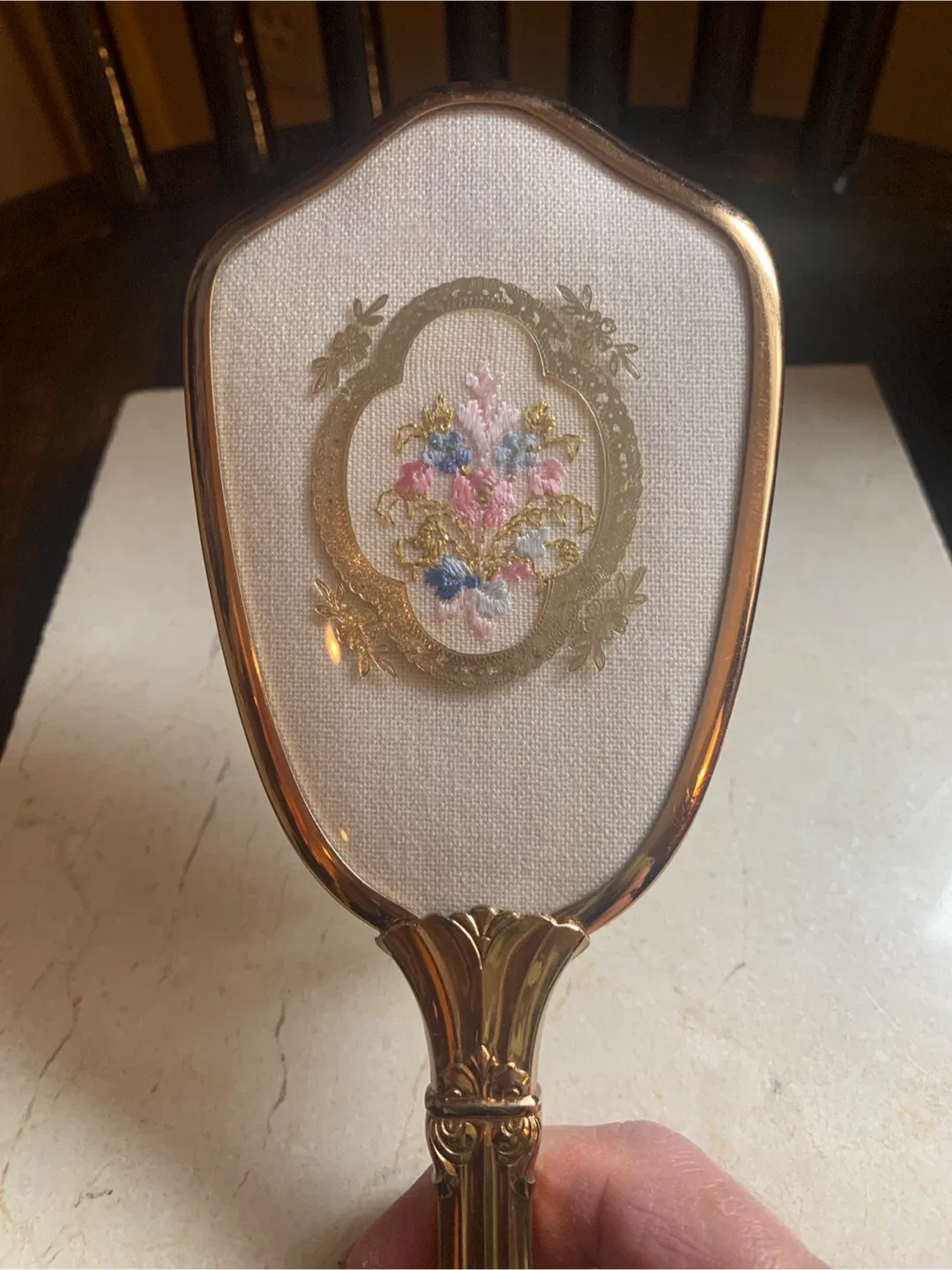 Vintage Hair Brush with Gold Handle🥕 image indicator(6)