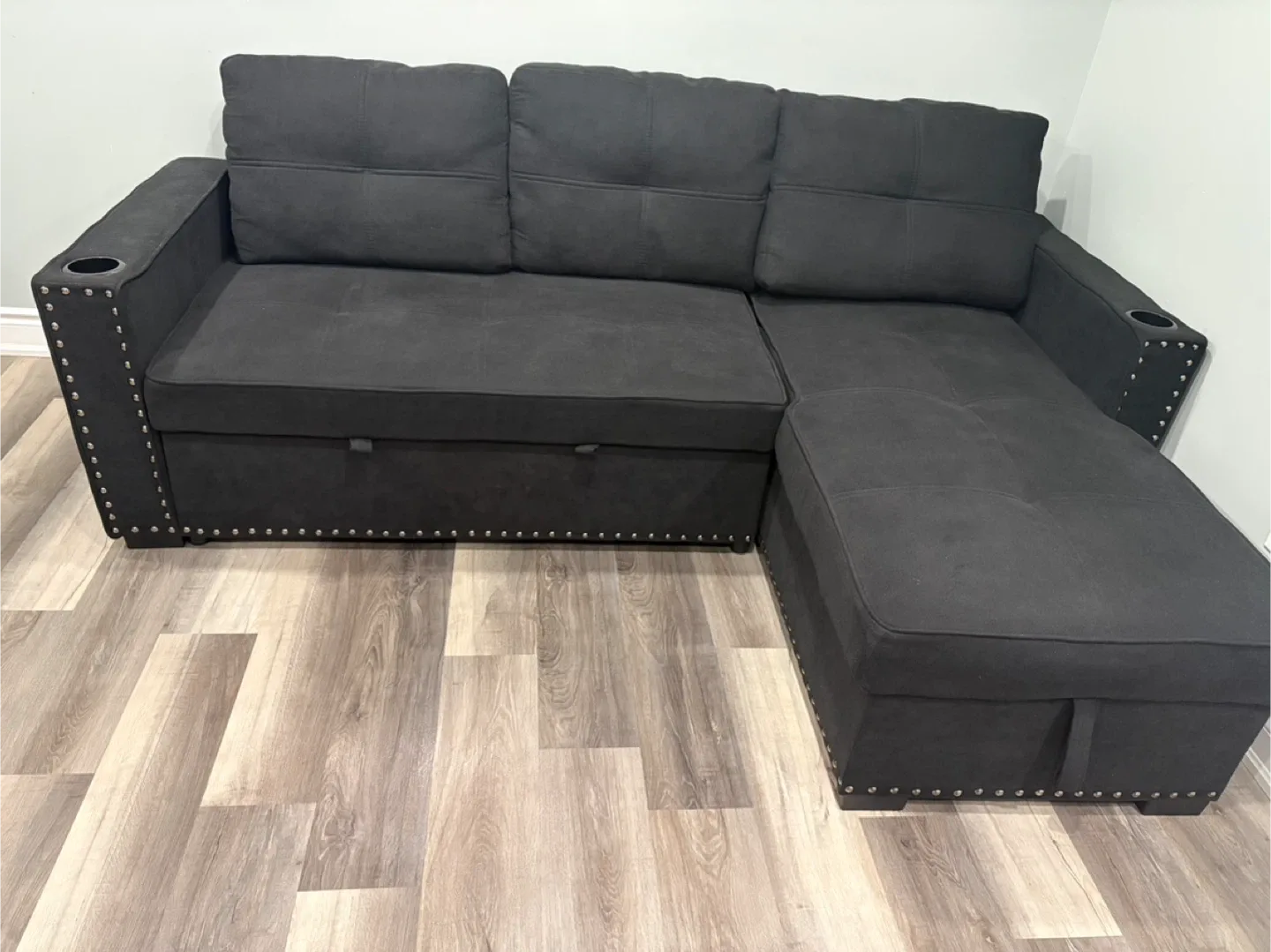 Grey Sectional Sofa with Pull-Out Bed image indicator(2)