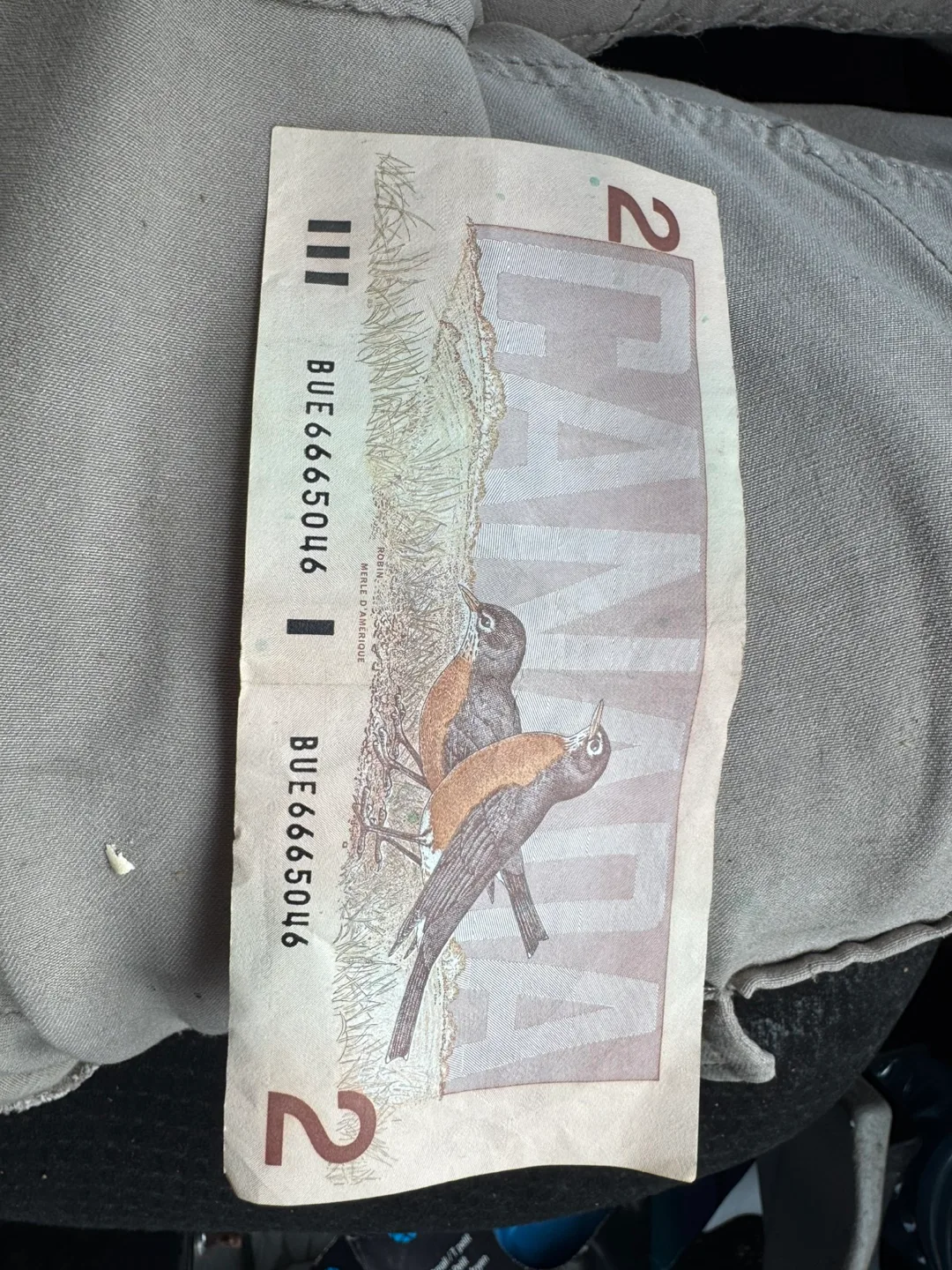 1986 2 dollar bill in great condition image indicator(2)