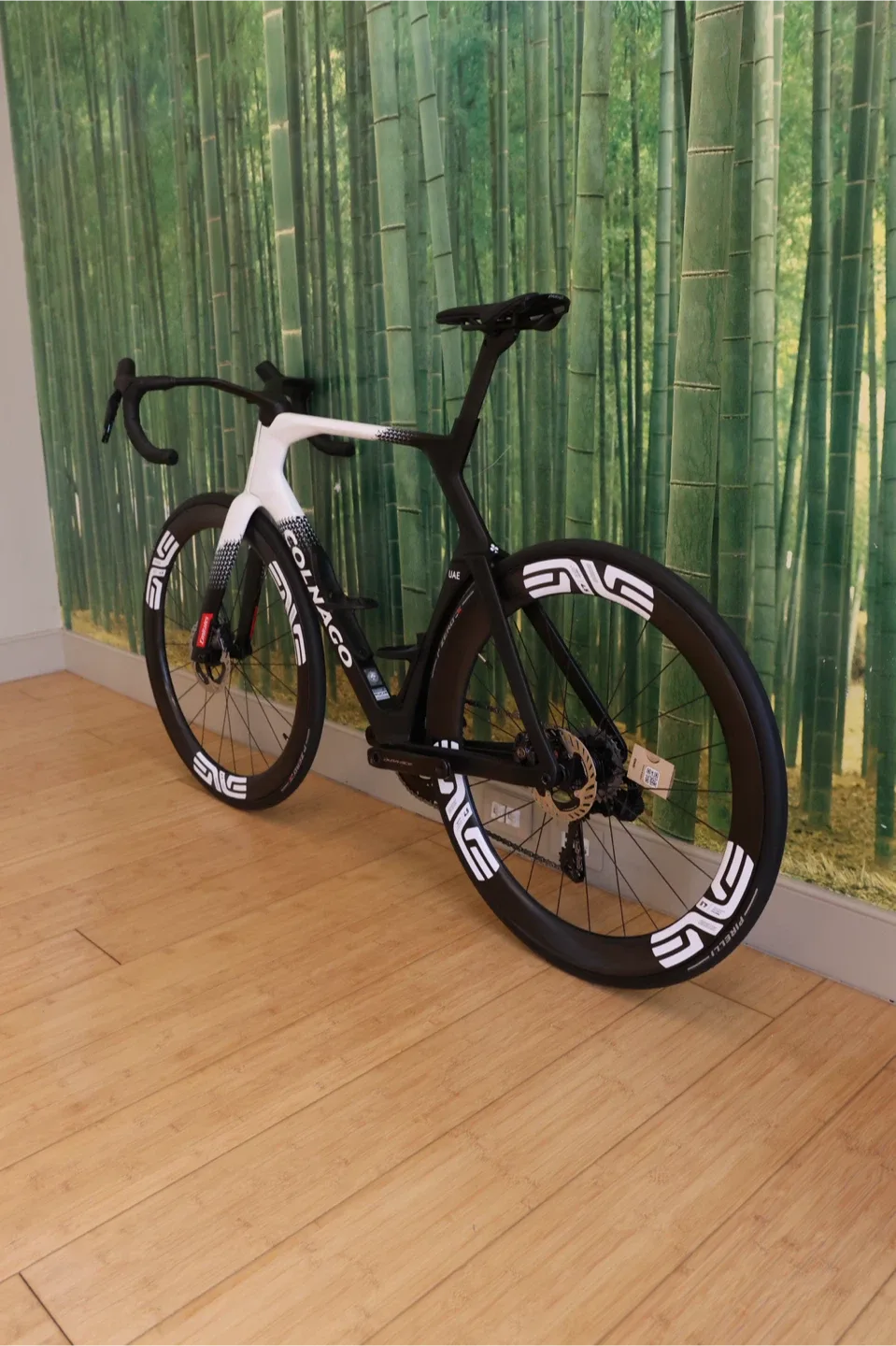 Brand-new Colnago Y1Rs image indicator(3)