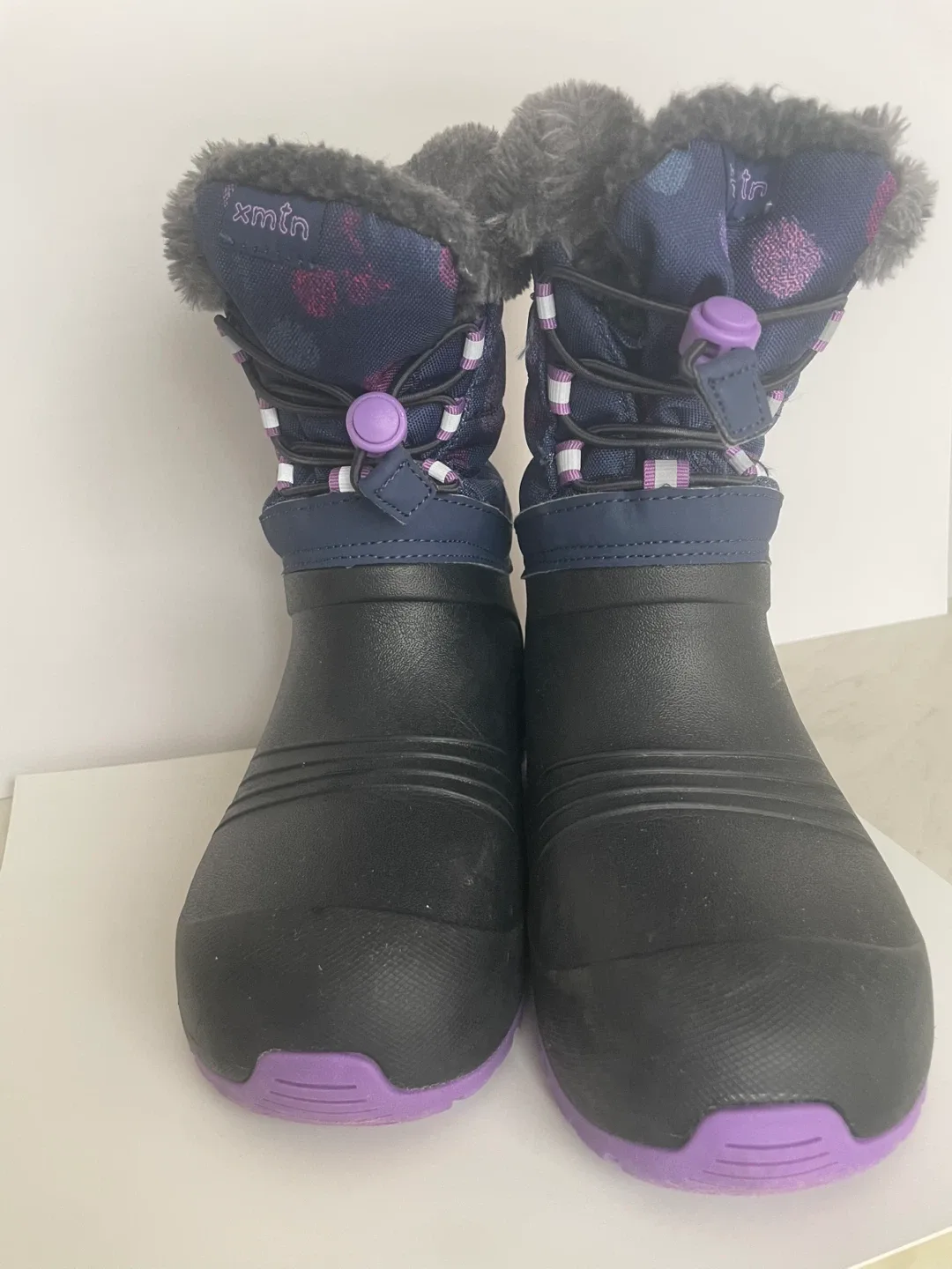 Xmtn Winter Boots - Size 3 image indicator(2)