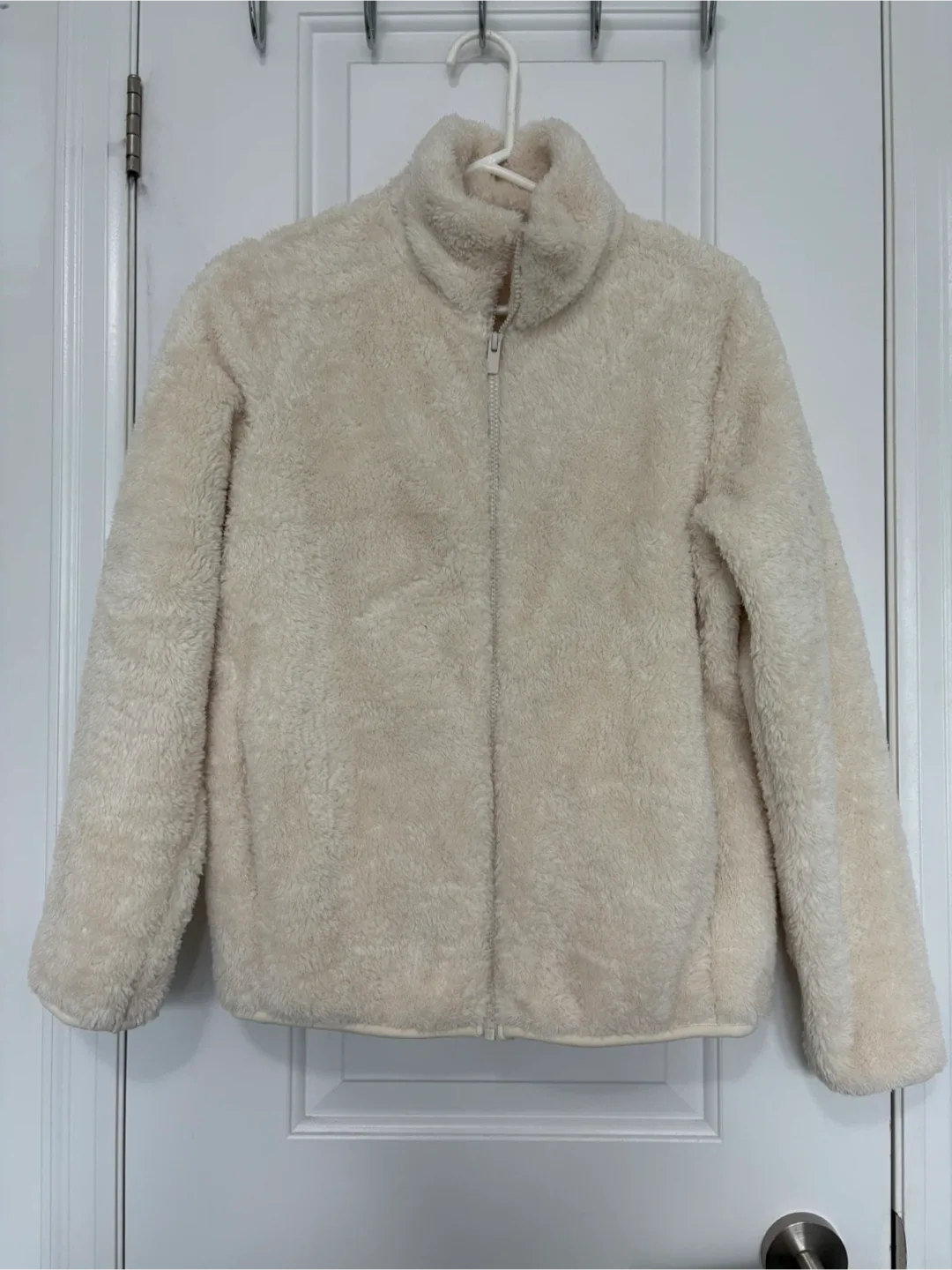 Uniqlo S-M Sweater Jacket thumbnail