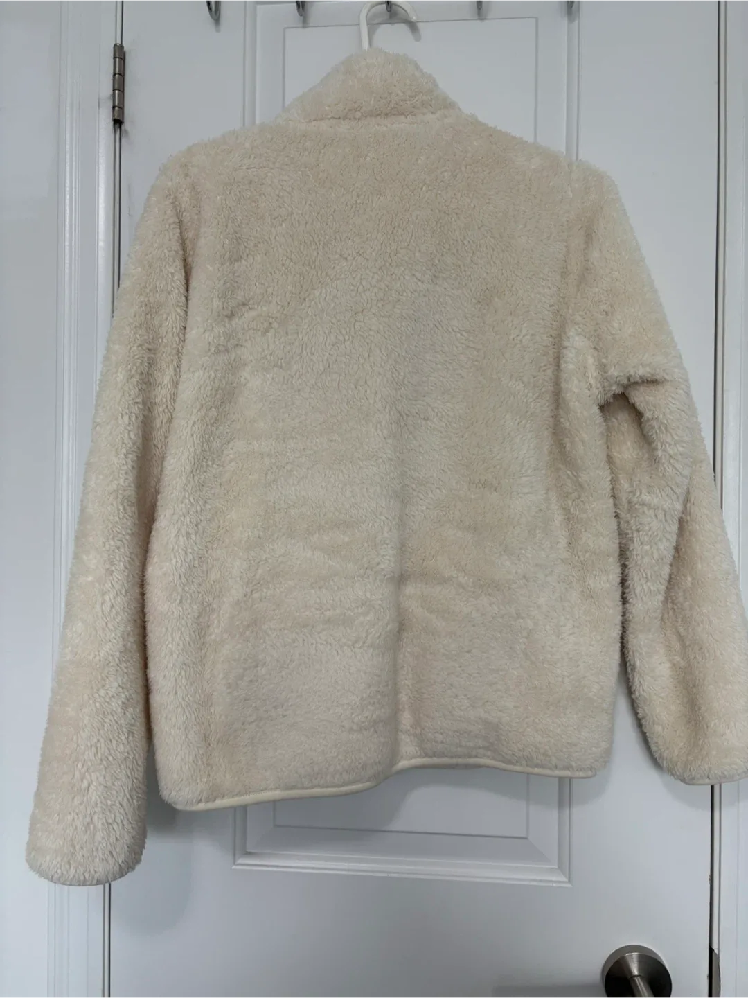 Uniqlo S-M Sweater Jacket image indicator(2)