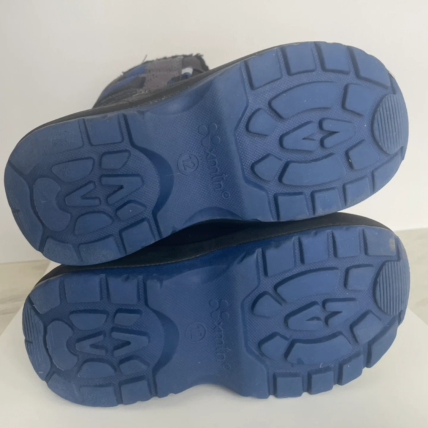 XMTN Kids Winter Boots - Size 12 image indicator(4)