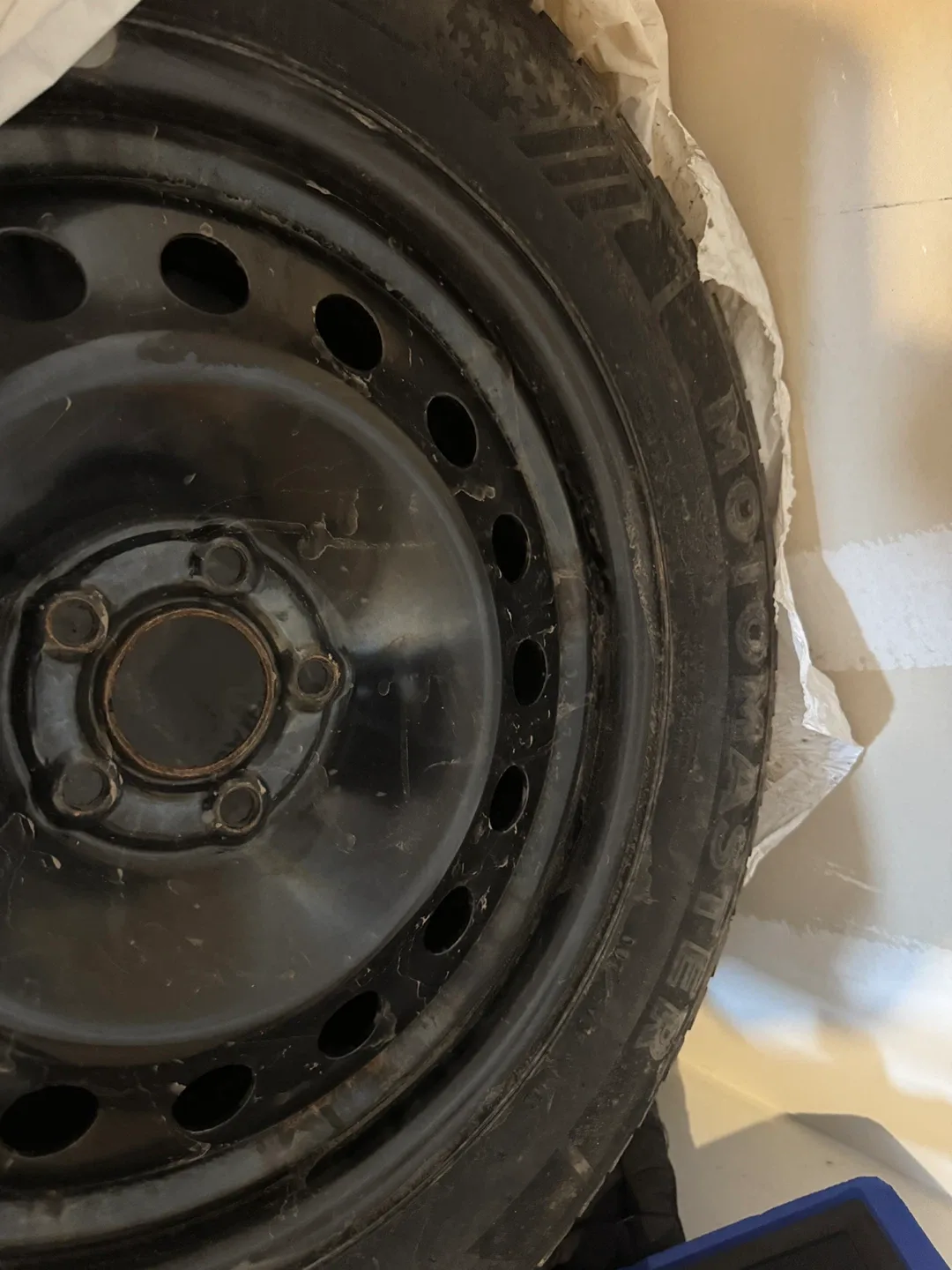 Motomaster Winter Tire on rims, 235/55R17