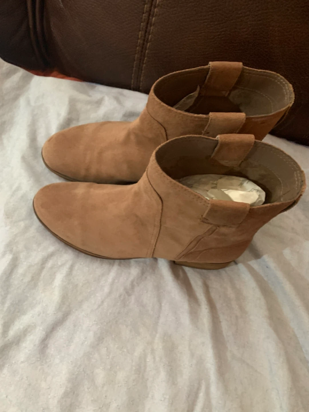 Vince Camuto Suede Ankle Boots Size 8.5 - photo 2