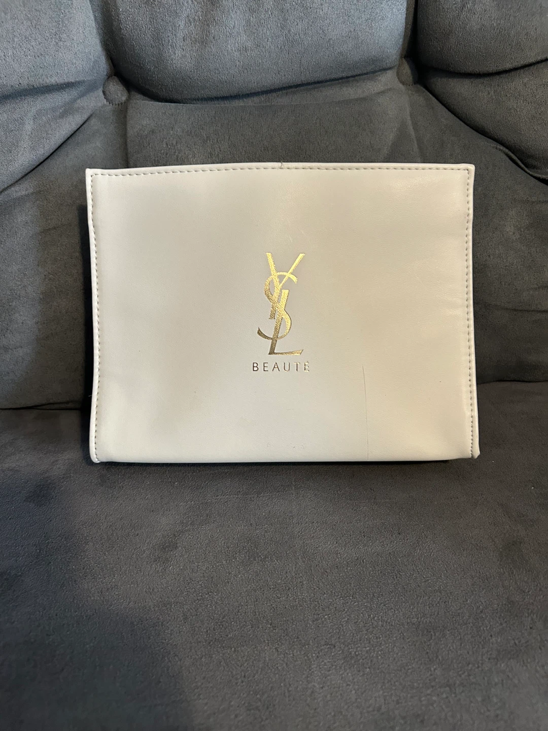 Yves Saint Laurent Beauté Pouch