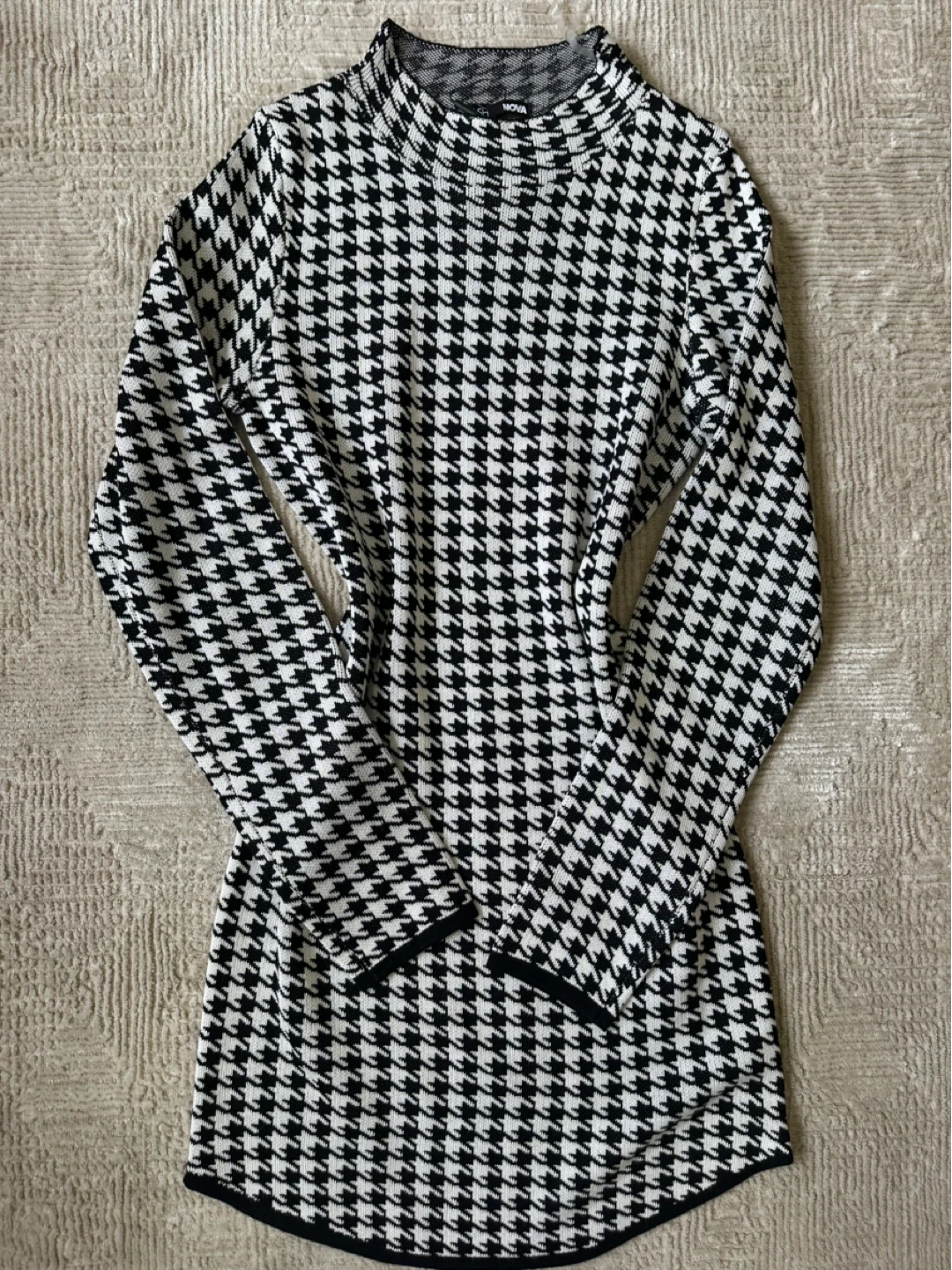 New Fashion Nova Houndstooth Long Sleeve Mini Dress