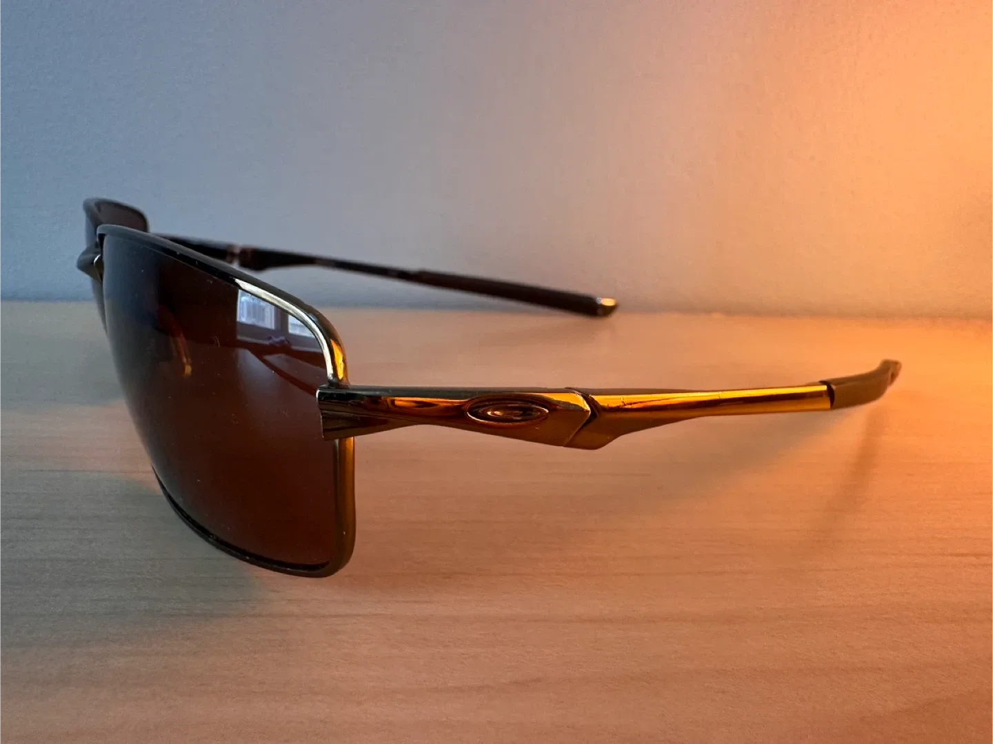 Oakley Unisex Tungsten Sunglasses image indicator(2)