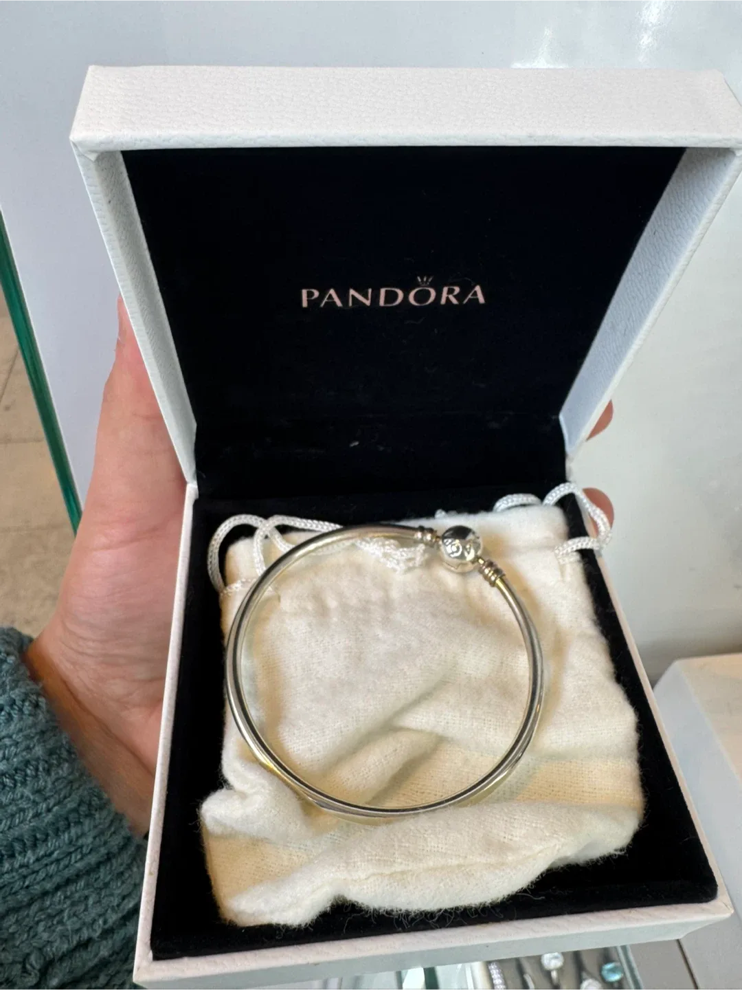 Authentic Pandora Bangle