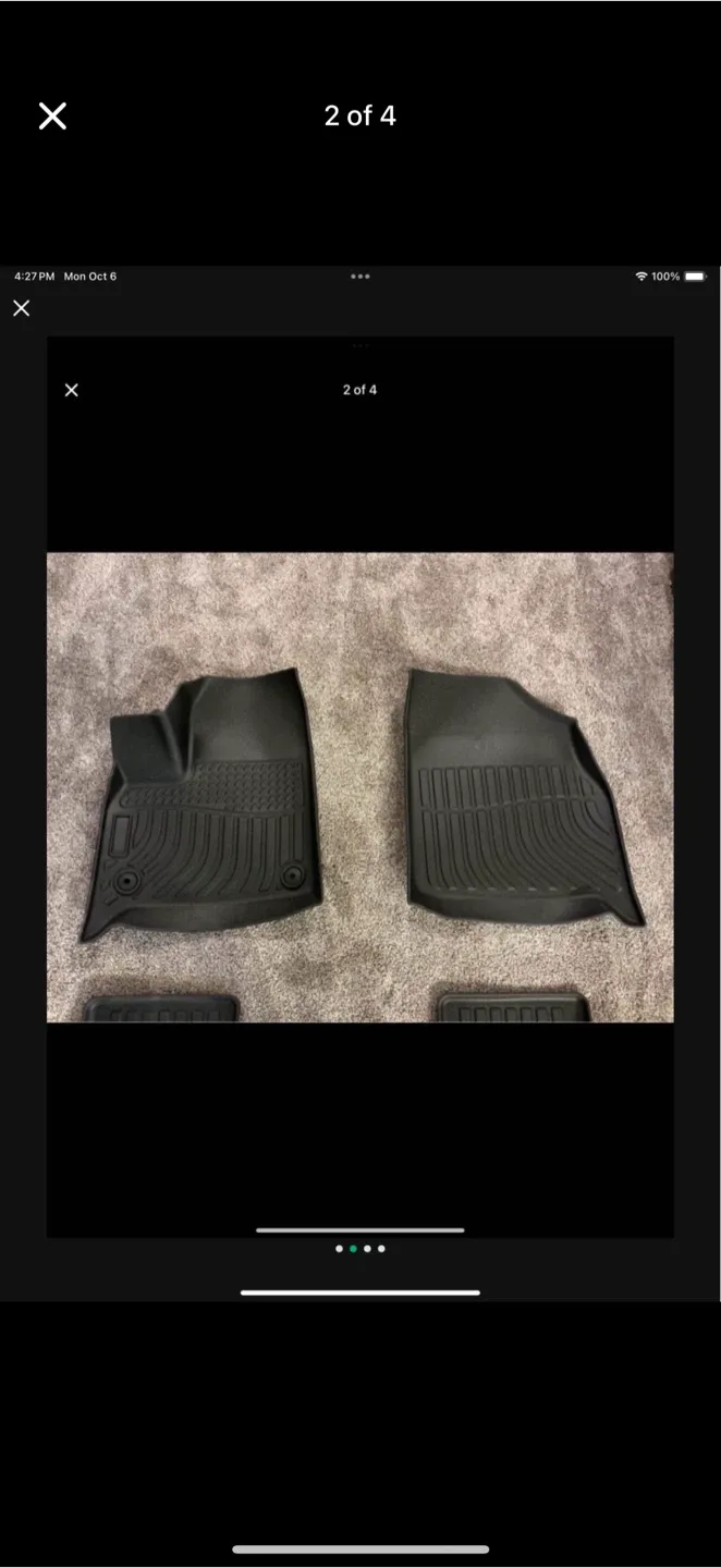 Chevrolet Traverse 2nd row Bucket Seats 18-24 Floor Mats image indicator(2)