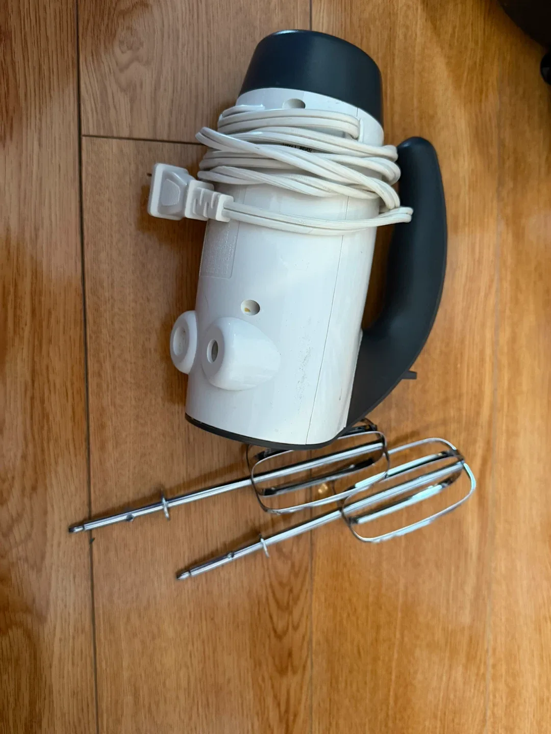 Hand Mixer