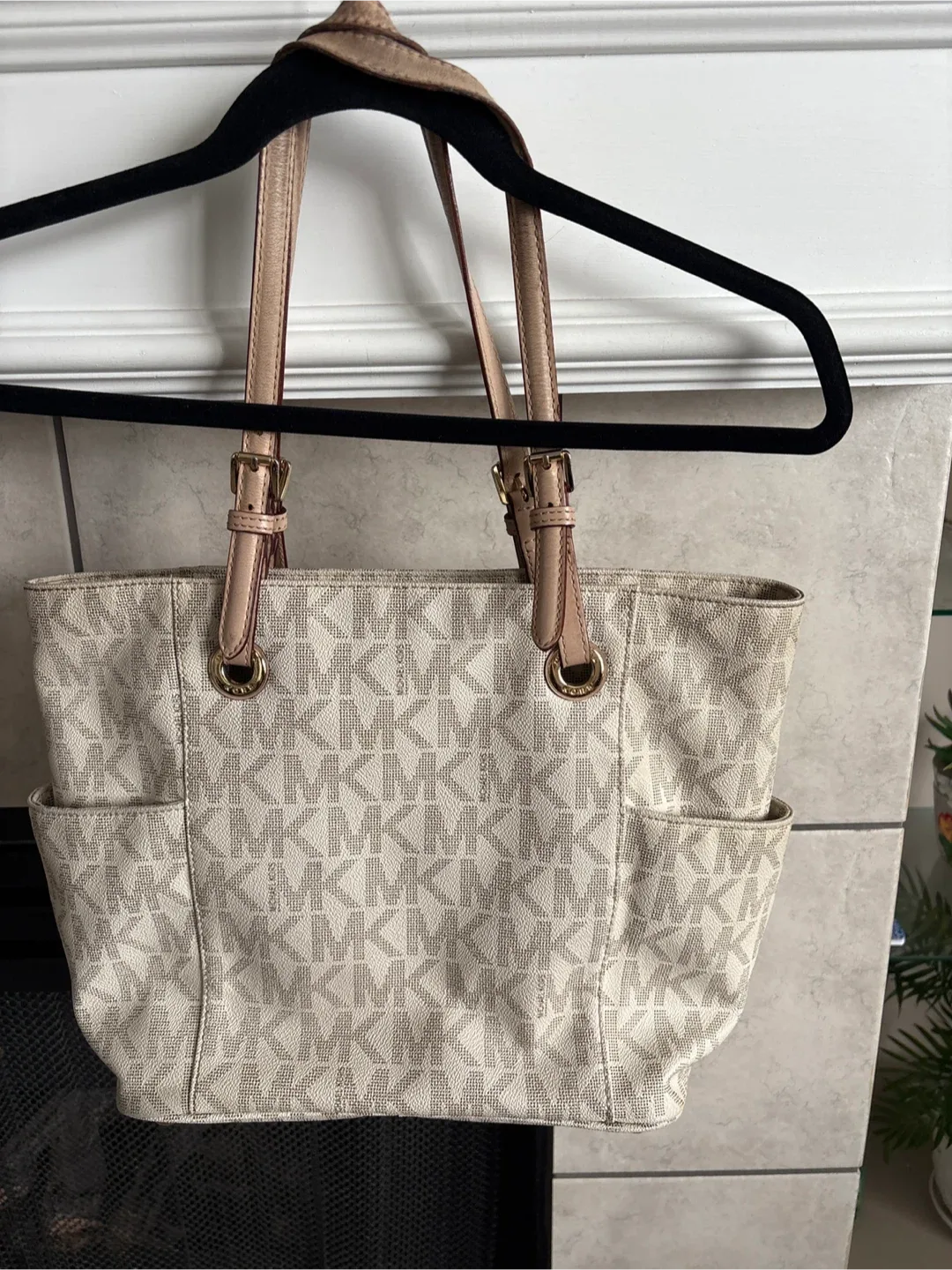 Michael Kors Tote Bag - Cream & Beige image indicator(3)