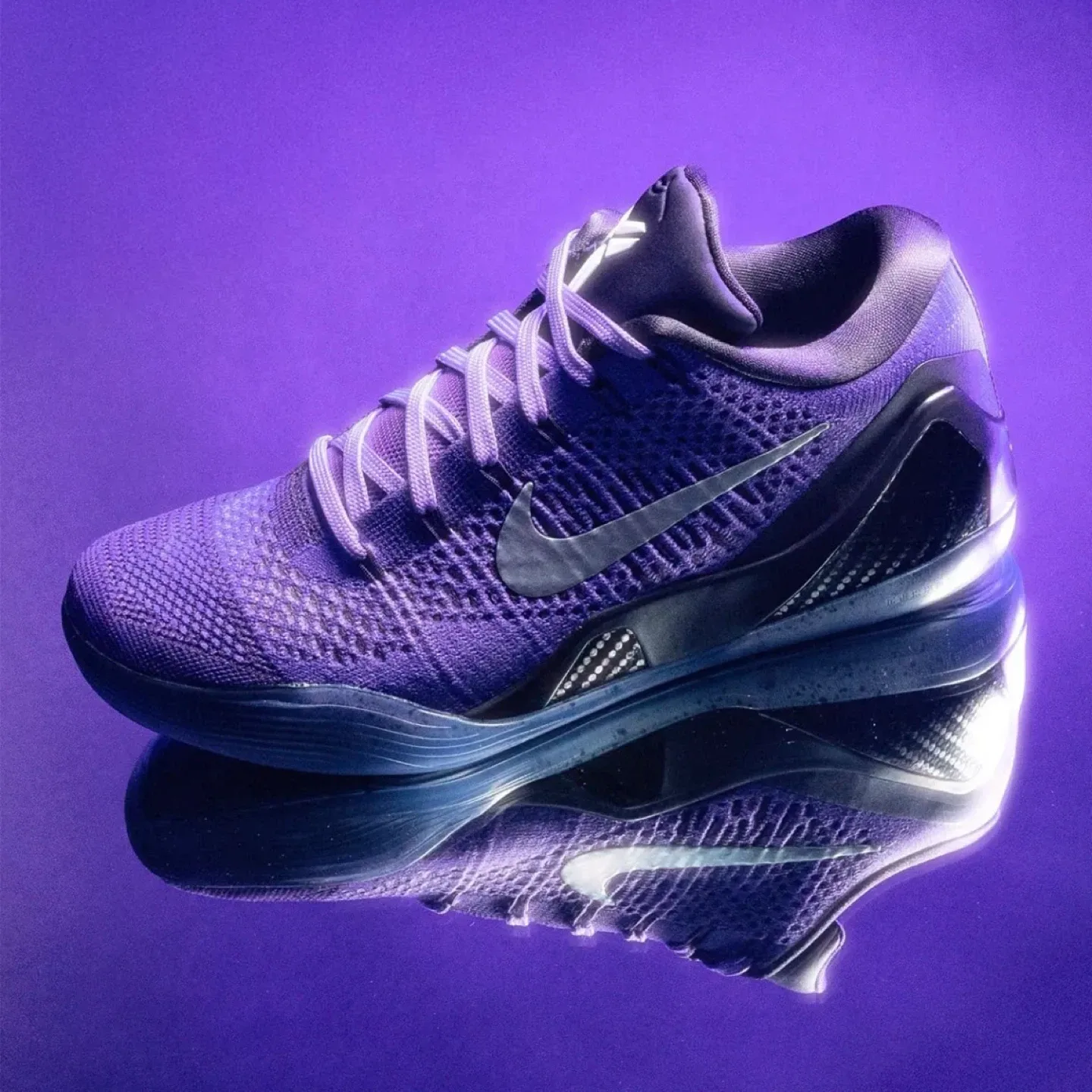 Nike Kobe 9 Elite Low Protro Moonwalker (2025) - Size 8.5M image indicator(2)