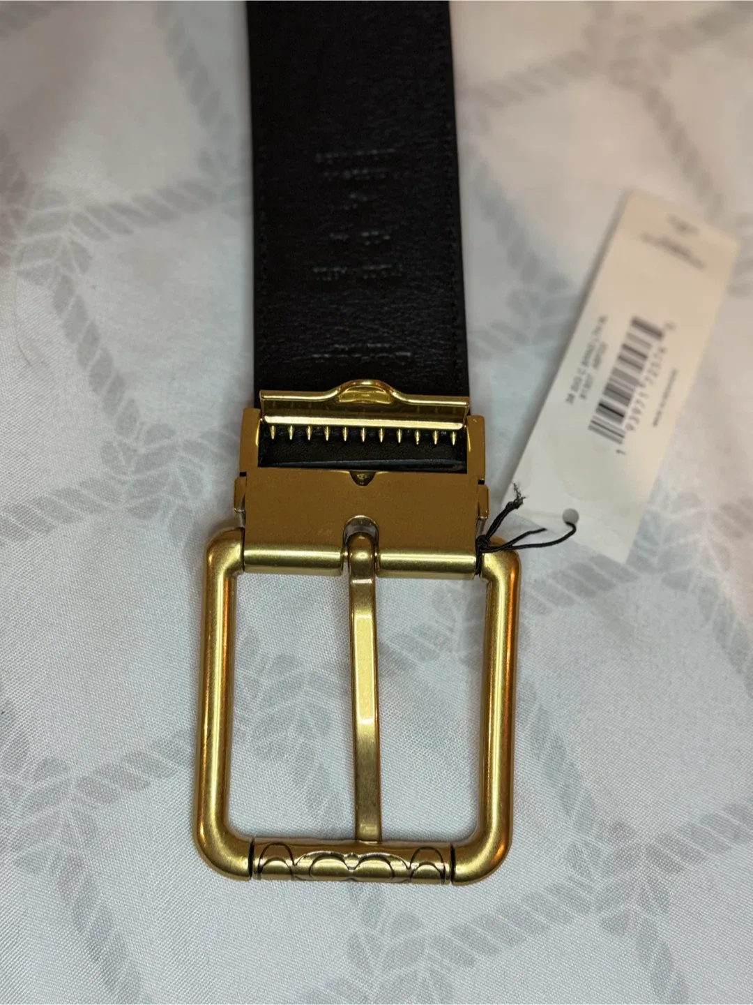 Coach 36 Sig C Brnd Lth Belt Sz 42 image indicator(2)
