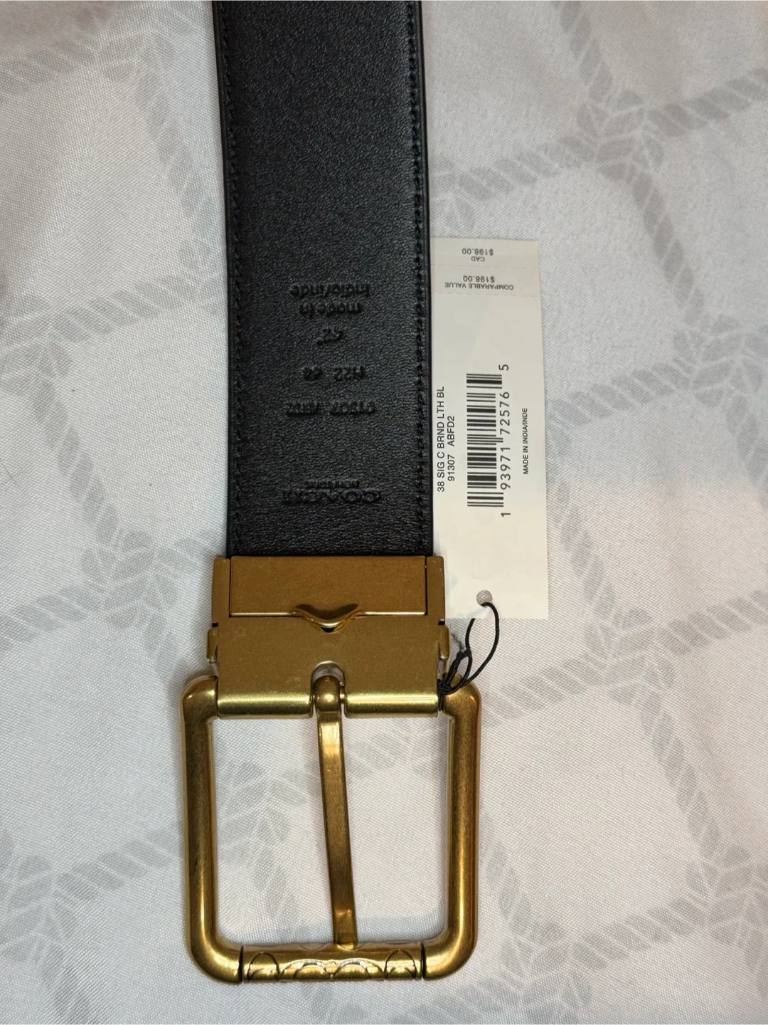 Coach 36 Sig C Brnd Lth Belt Sz 42 image indicator(3)