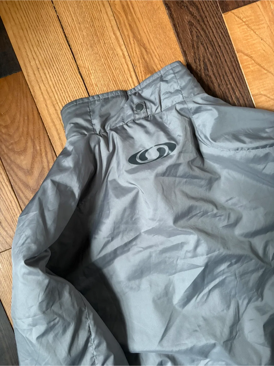 Salomon ski Jacket L tnf acg arcteryx oakley image indicator(3)