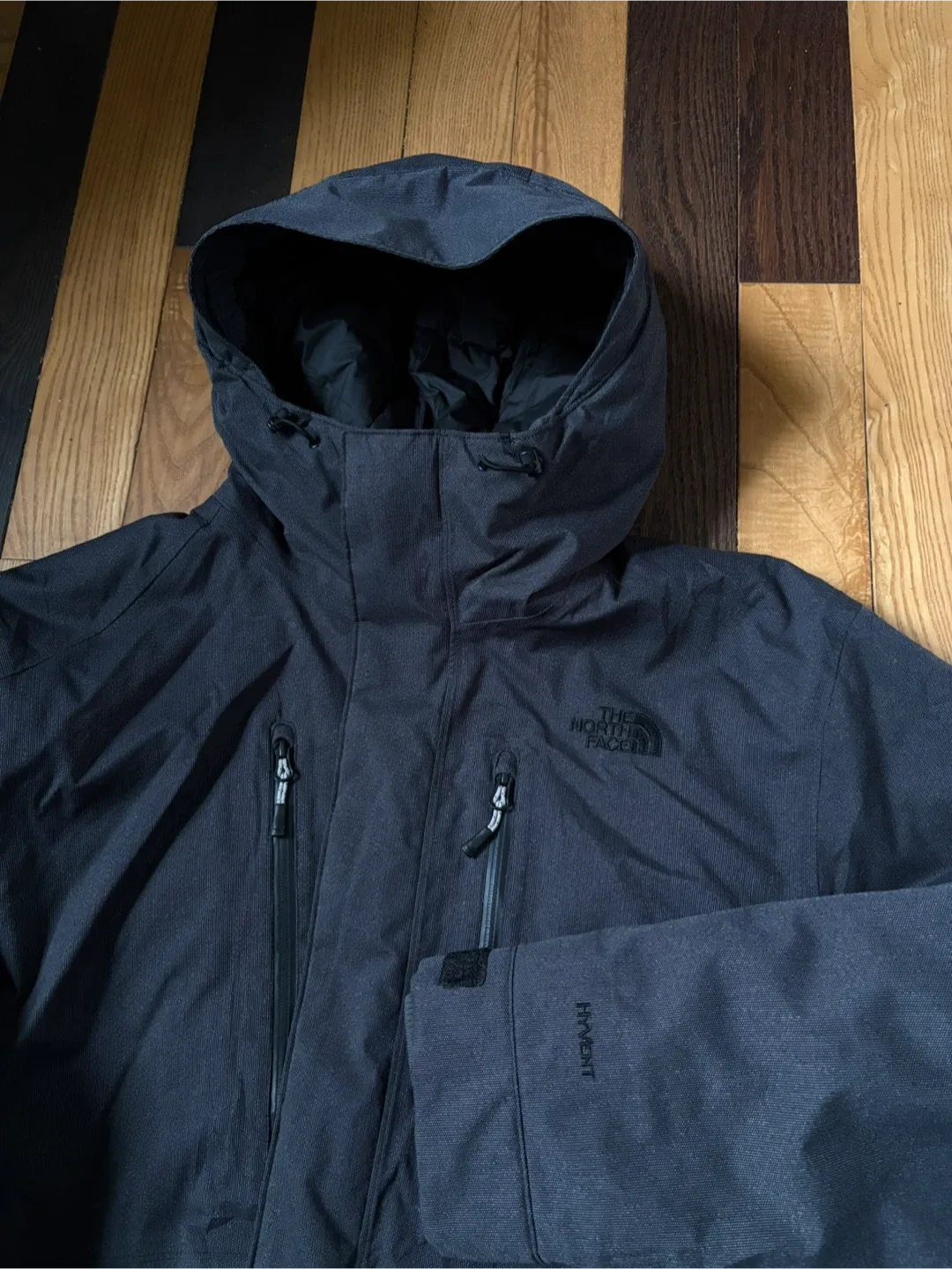 The North Face TNF hyvent winter jacket XL acg mec