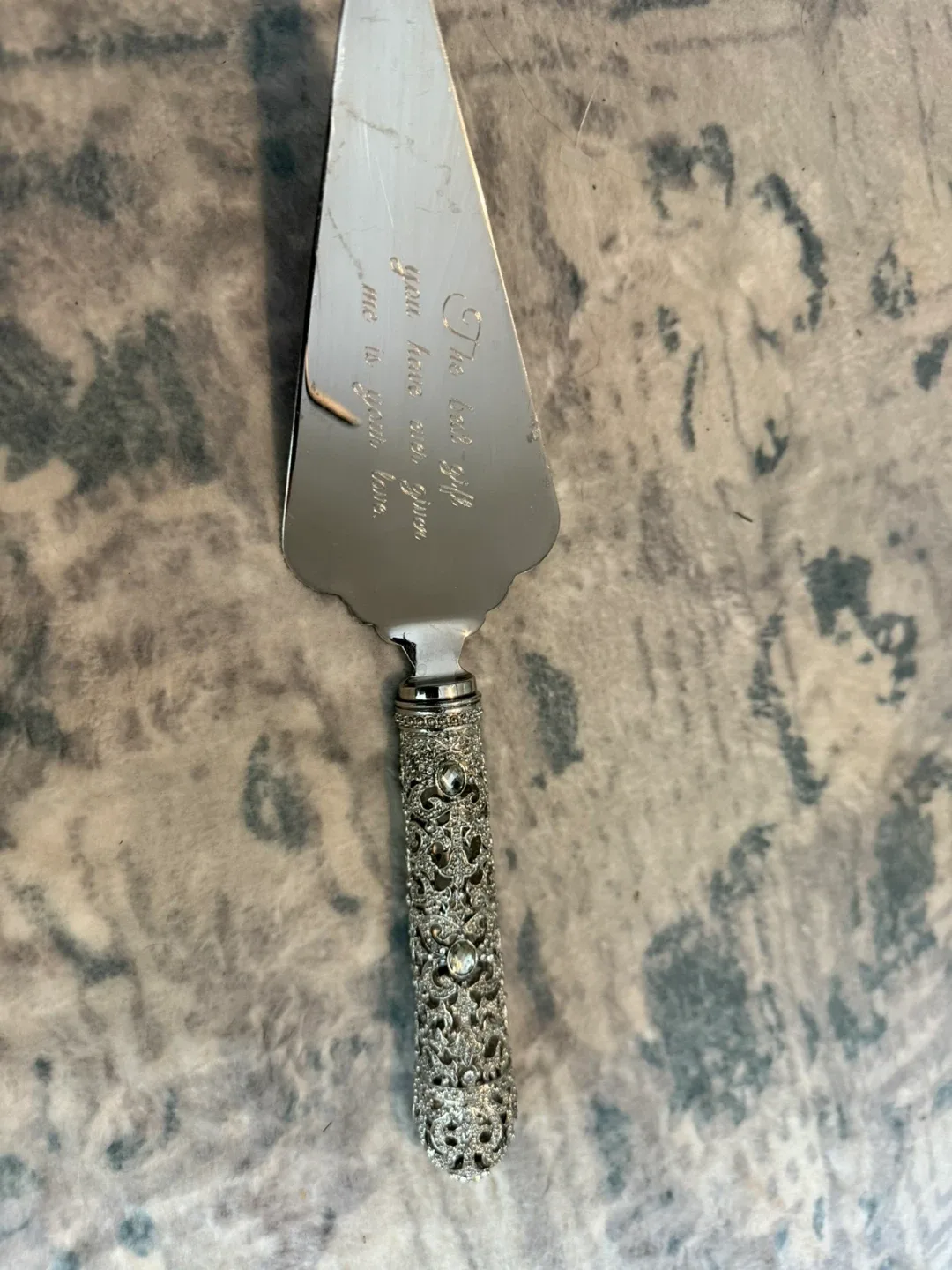 Silver Cake Server with Engraved Message thumbnail