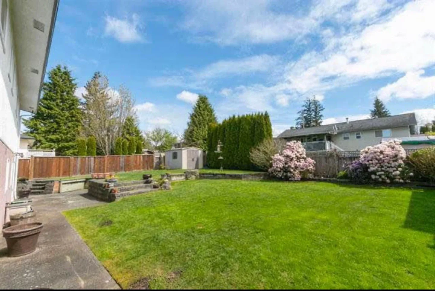 Ground floor 2 bedroom house on rent near ND school image indicator(2)