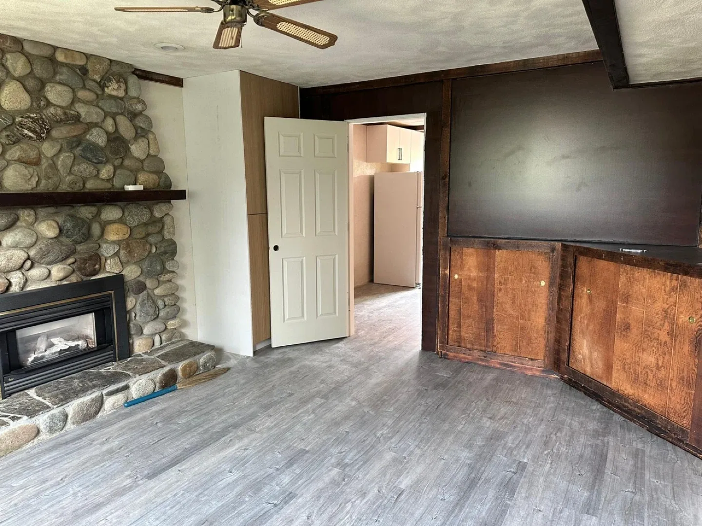 Ground floor 2 bedroom house on rent near ND school image indicator(5)