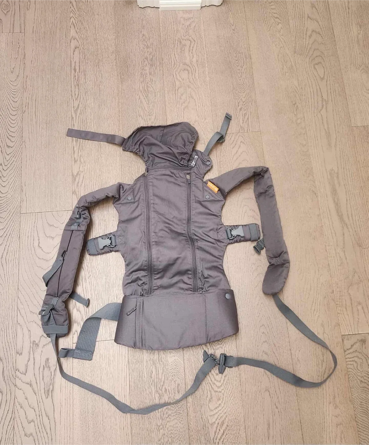 Beco Eight All-In-One Baby Carrier image indicator(3)