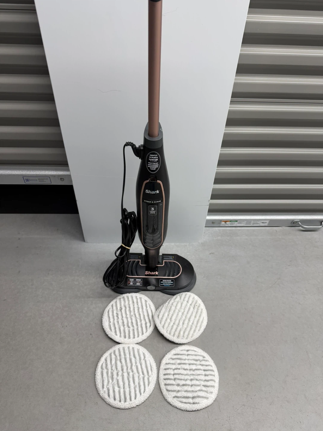 Shark S7201 Steam & Scrub with Steam Blaster - photo 5