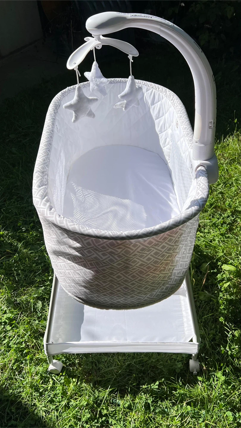 Delta Children Bassinet - photo 4