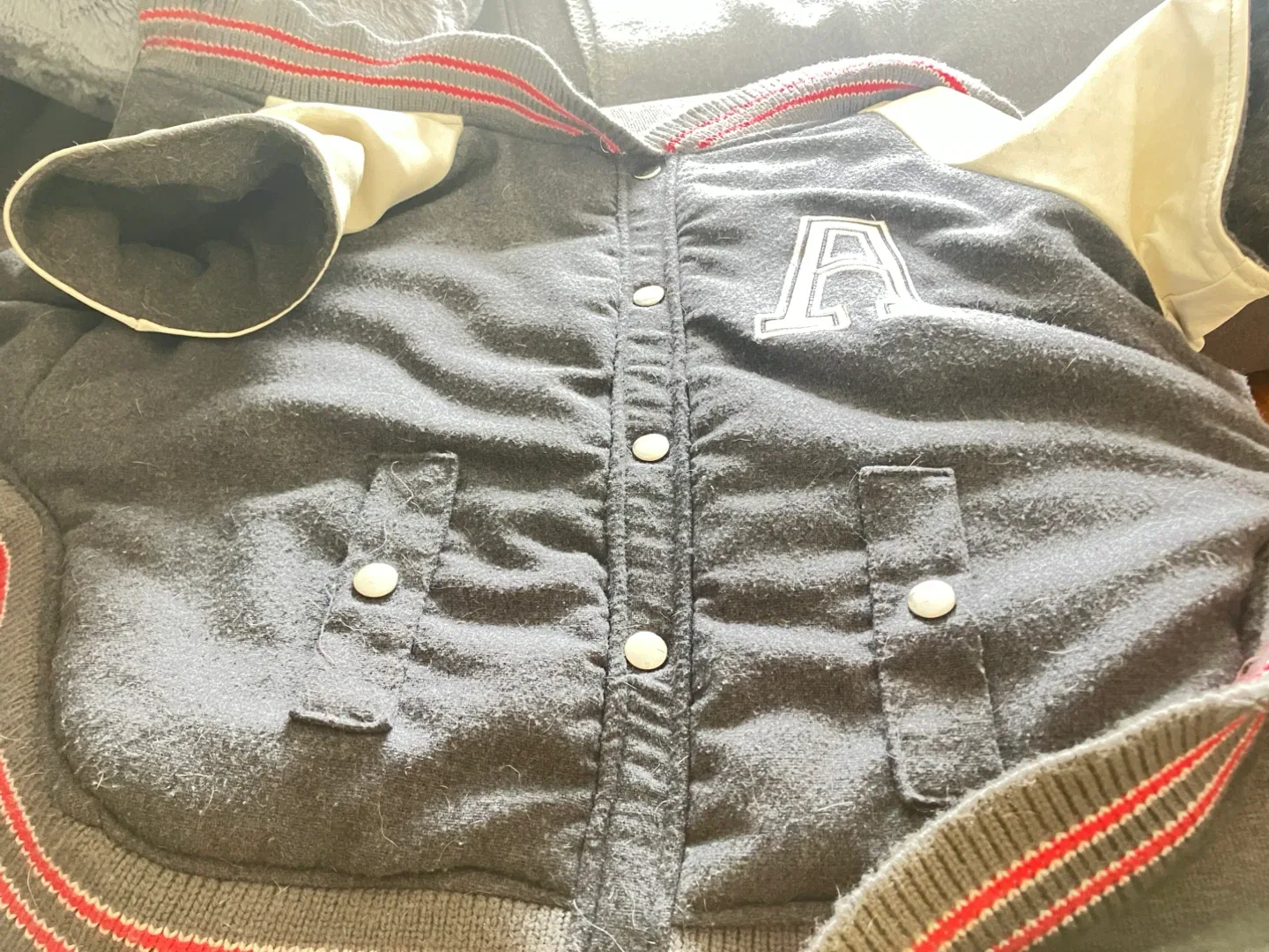 Dog sweaters and jackets image indicator(6)