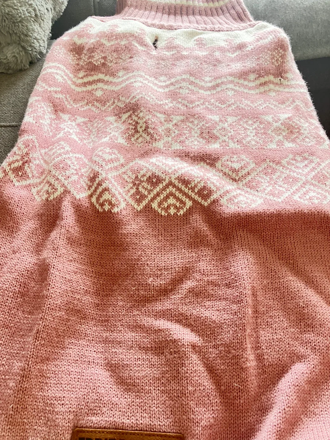 Dog sweaters and jackets image indicator(2)