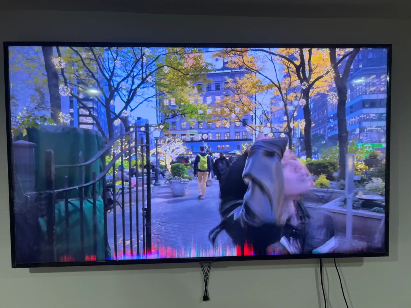 TV Samsung series 6 50’ inch image indicator(4)