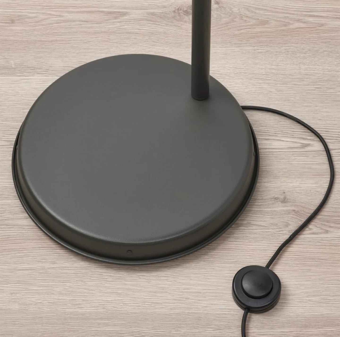 IKEA Hektar Floor Lamp, Dark Grey image indicator(3)