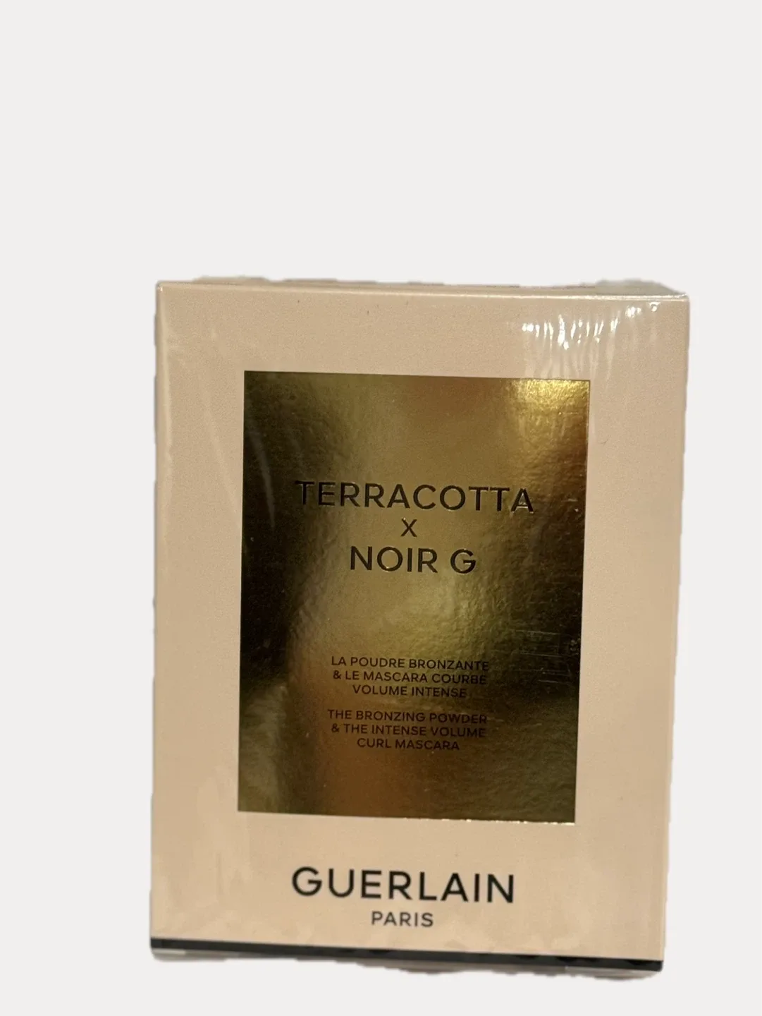 New Guerlain Terracotta x Noir G Bronzer & Mascara Set image indicator(2)