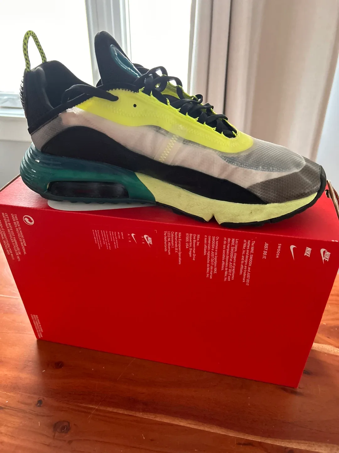 Nike Air Max 2090 - Size 13 US image indicator(3)