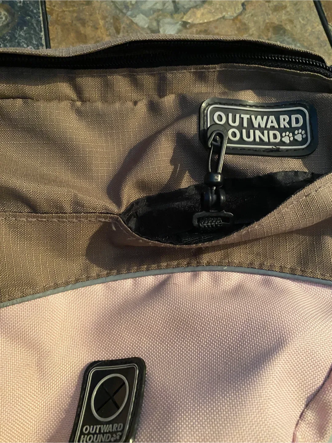 Dog vest (pink) image indicator(9)