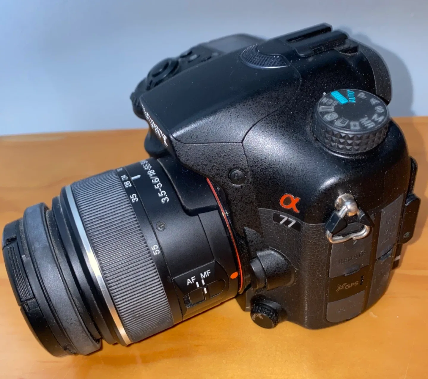 Sony Alpha a77 DSLR Camera with 18-55mm Lens image indicator(4)