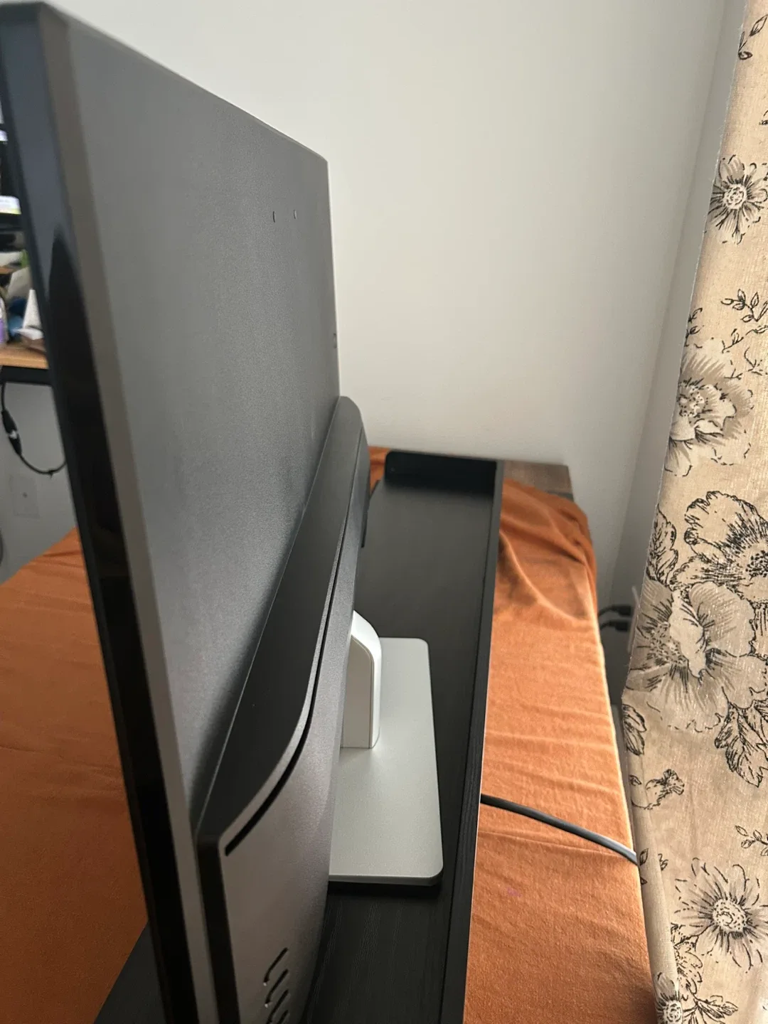 HP 32s 32-inch FHD Monitor image indicator(7)