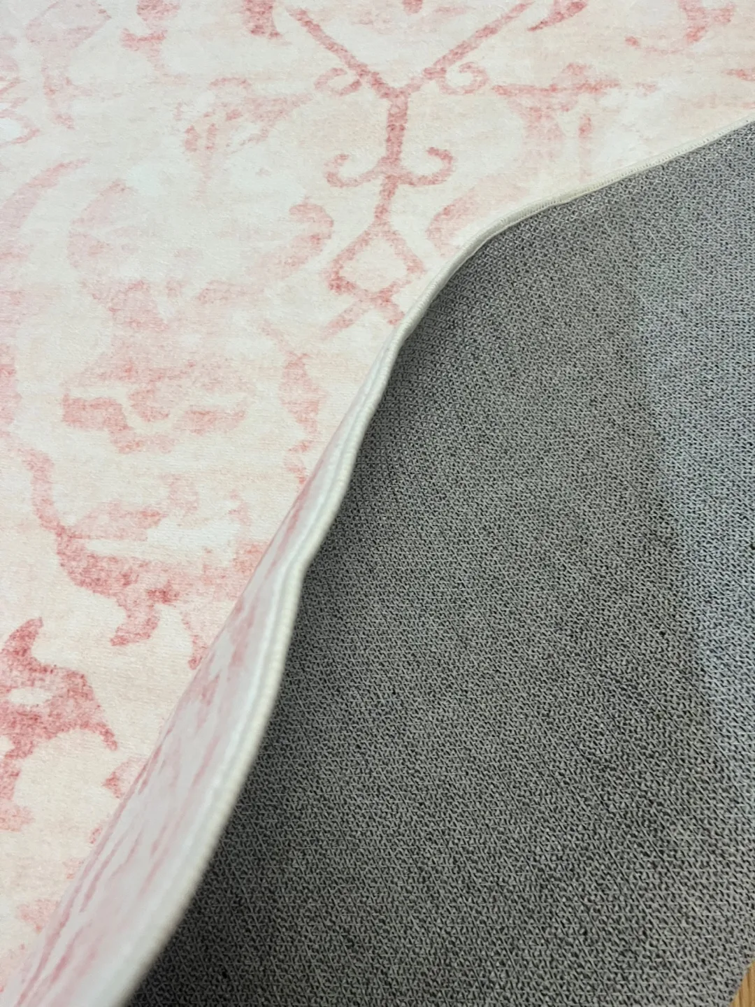 🍁Brand New 6x9ft Distressed Pink Area Rug image indicator(4)