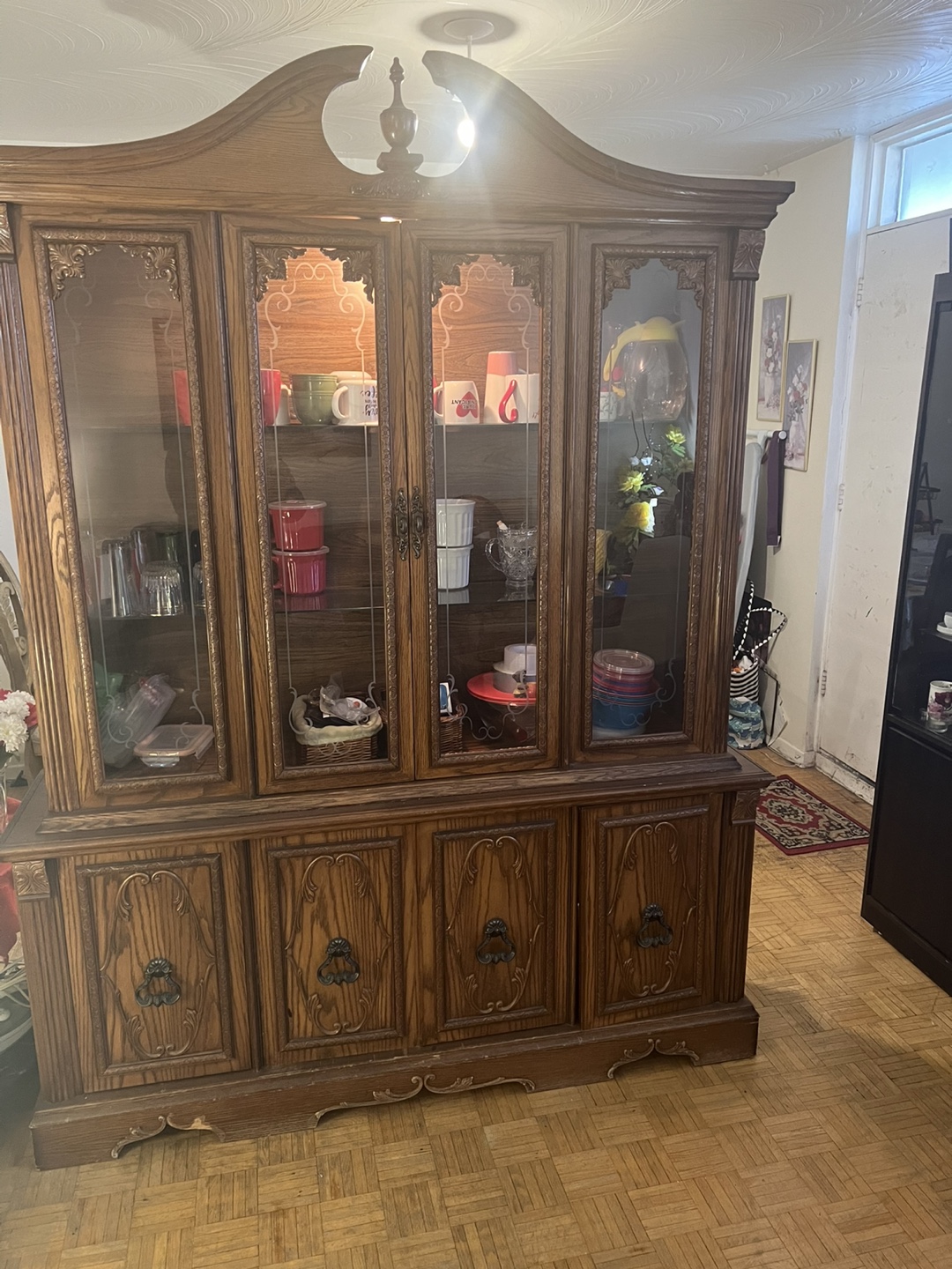 Vintage Wooden China Cabinet - photo 2