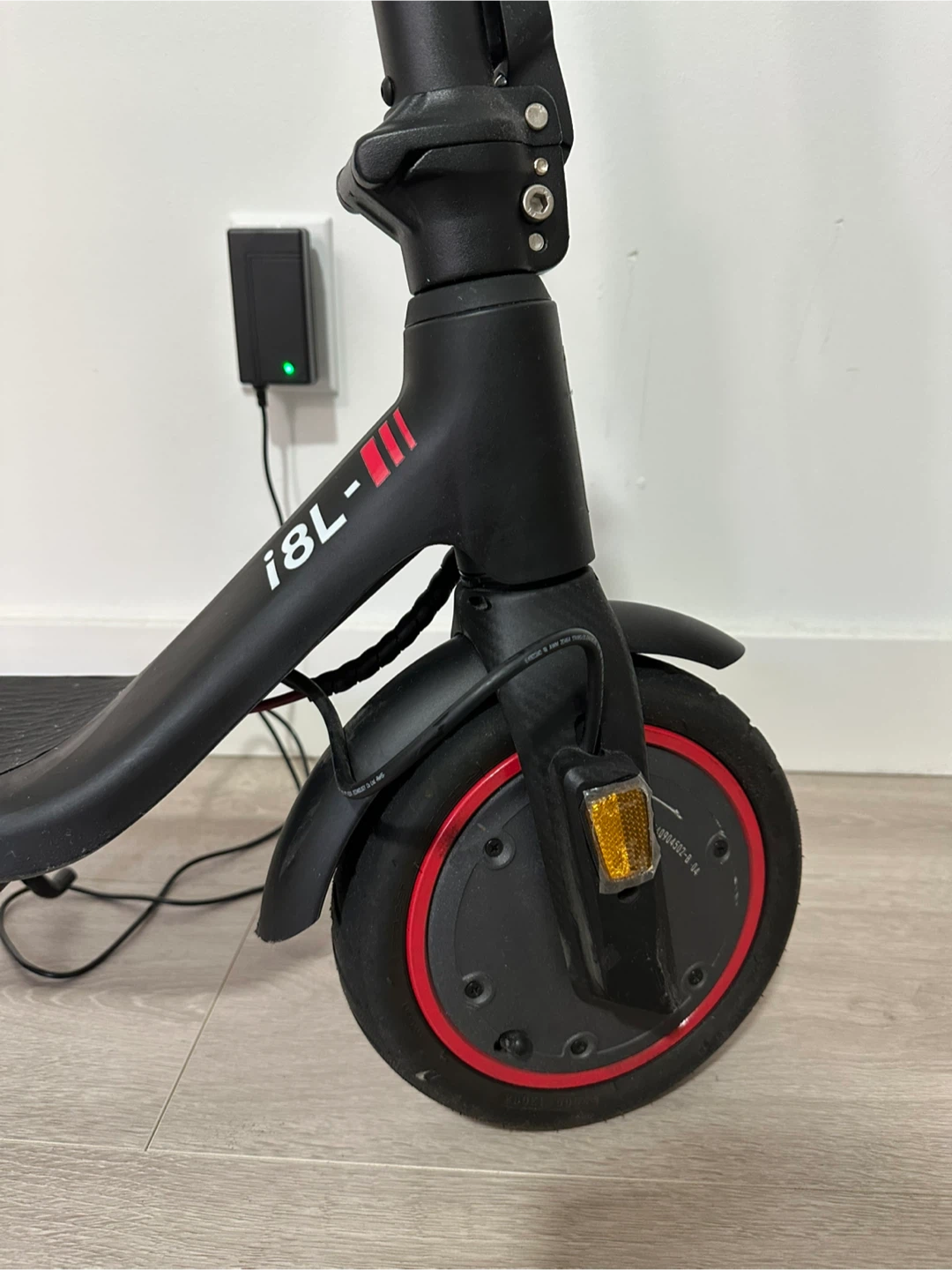 iScooter i8L-III Electric Scooter - photo 2