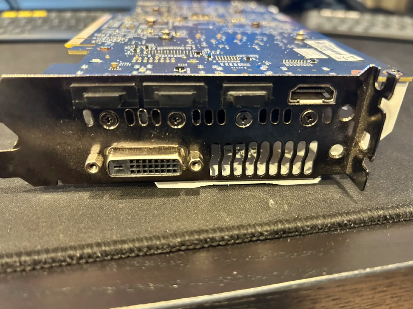 Asus Dual GTX1060-O6G Video Card image indicator(4)